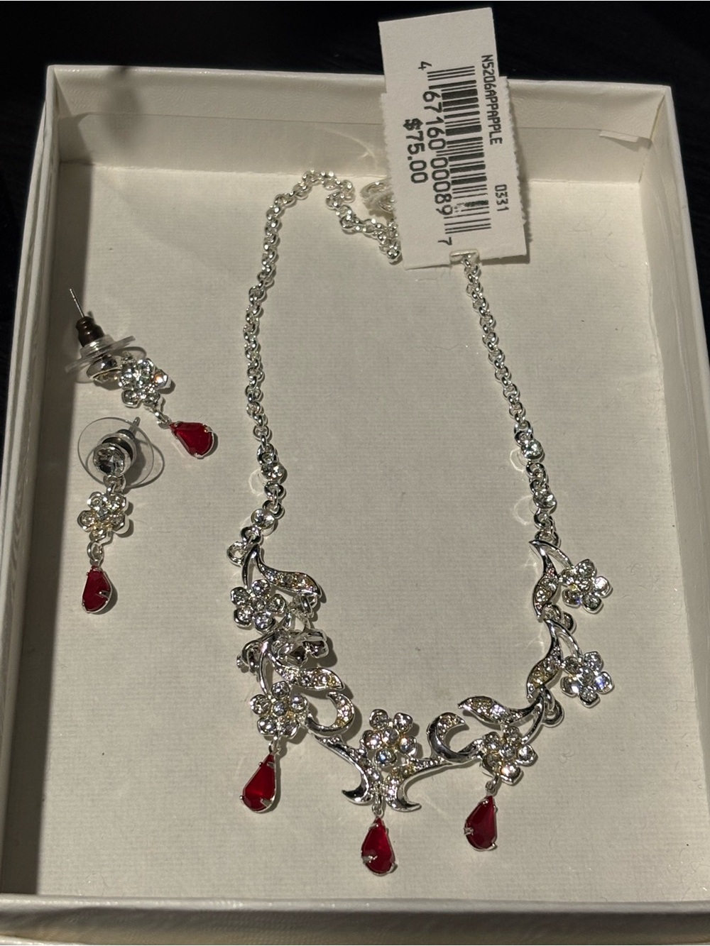 Luxurious Silver Floral & Apple Red Teardrop Necklace & Earrings Set